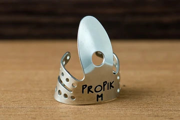 Propik Small & Medium.